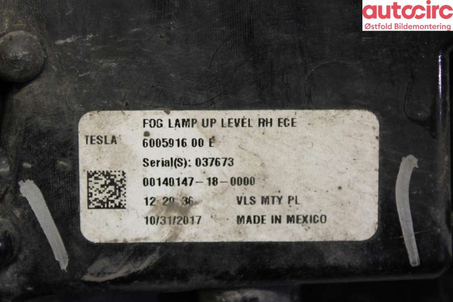 Tåkelykt høyre foran til Tesla Model S 2016-2021 (Fase 2) (TESLA|6005916-00-E|)