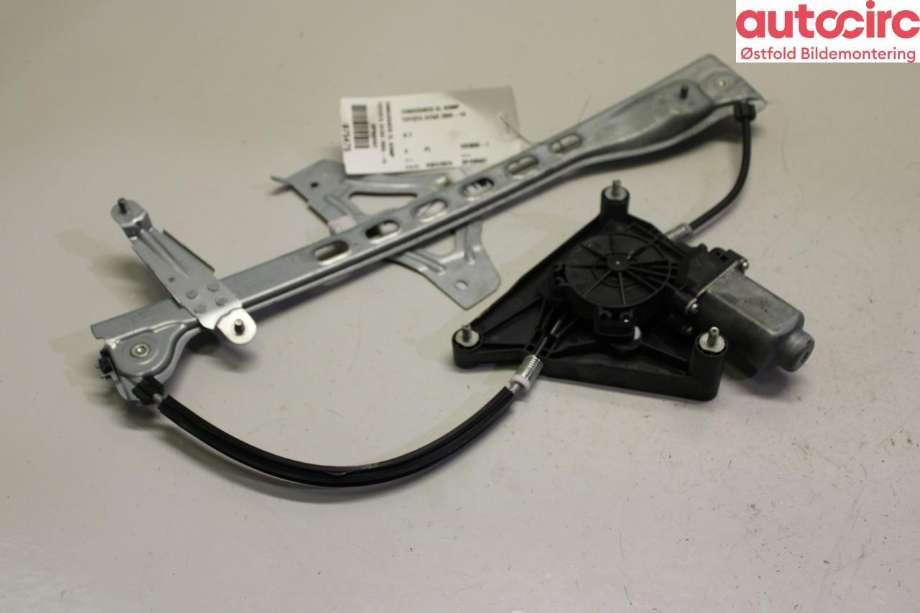 Ruteheis høyre til Toyota Aygo, 2005-2014 (Type I) (TOYOTA|698100H031)