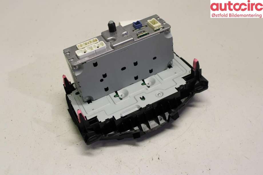Bilstereo navigasjon til Toyota Aygo 2005-2014 (Type I)  (TOYOTA|861200H060|)