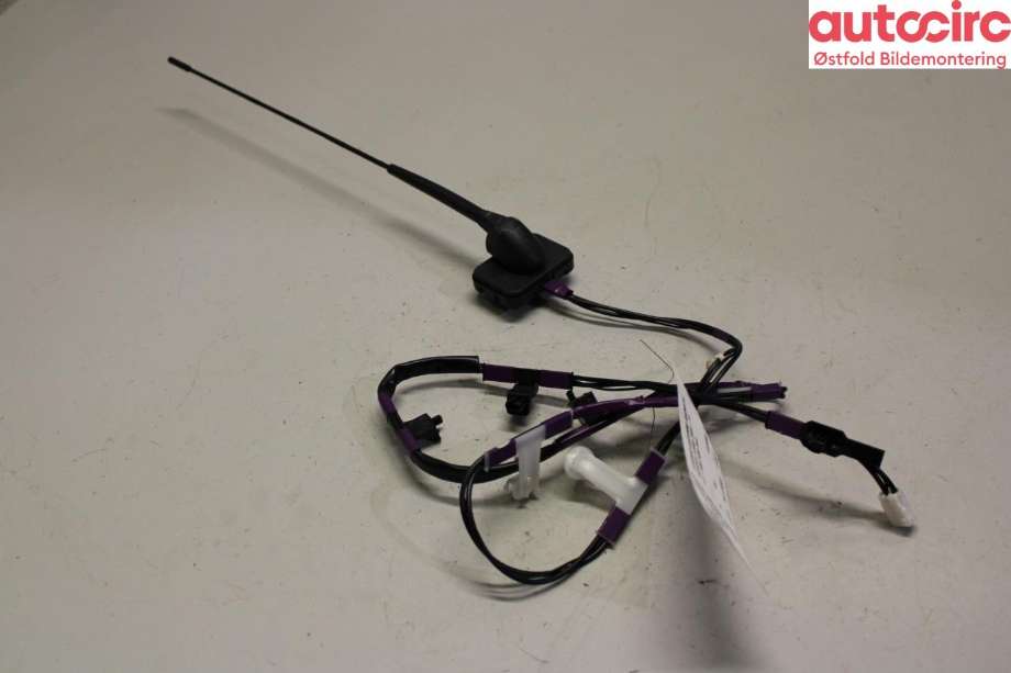 Antenne navigasjon til Toyota Aygo, 2005-2014 (Type I) (TOYOTA|863090H030)