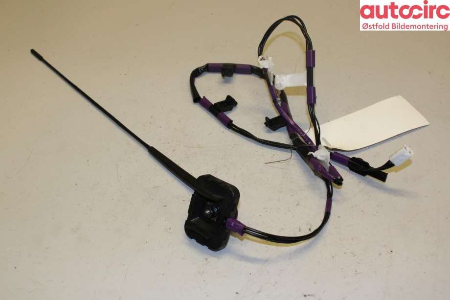 Antenne navigasjon til Toyota Aygo 2005-2014 (Type I)  (TOYOTA|863090H030|)