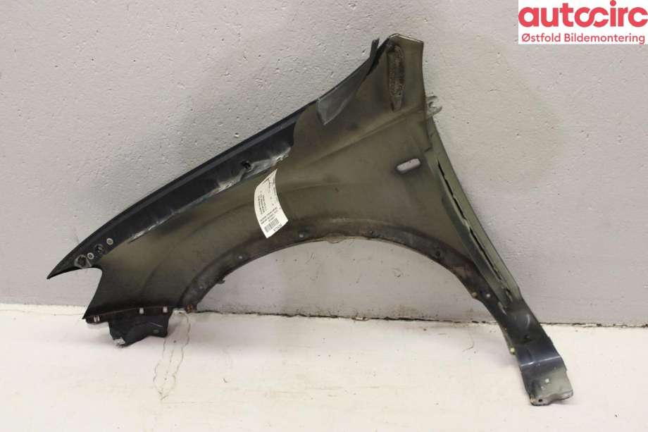 Skjerm høyre foran til Nissan Qashqai 2010-2014 (Type I, Fase 2)  (NISSAN|F3100BR0MA|)