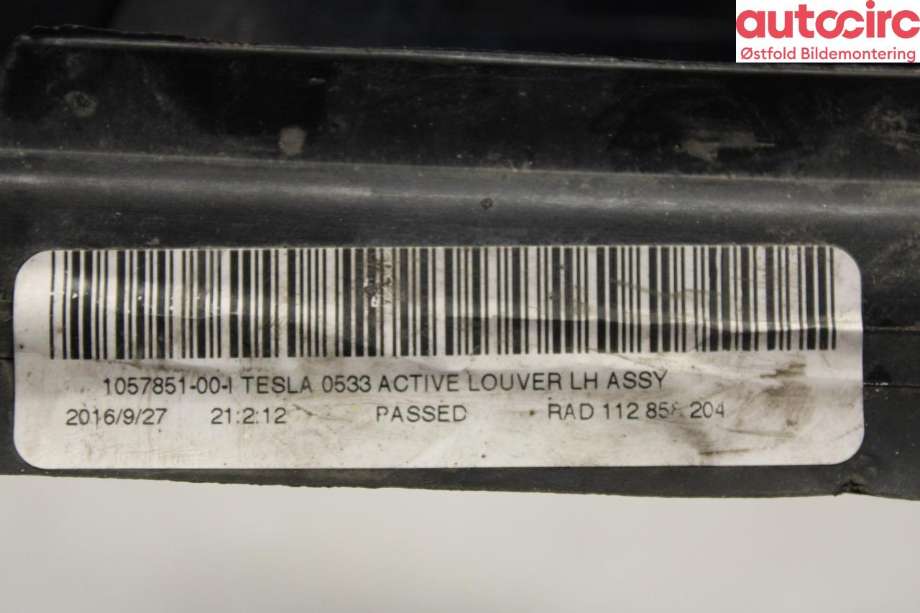 Diverse deler til Tesla Model S 2016-2021 (Fase 2)  (TESLA|1057851-00-I|)