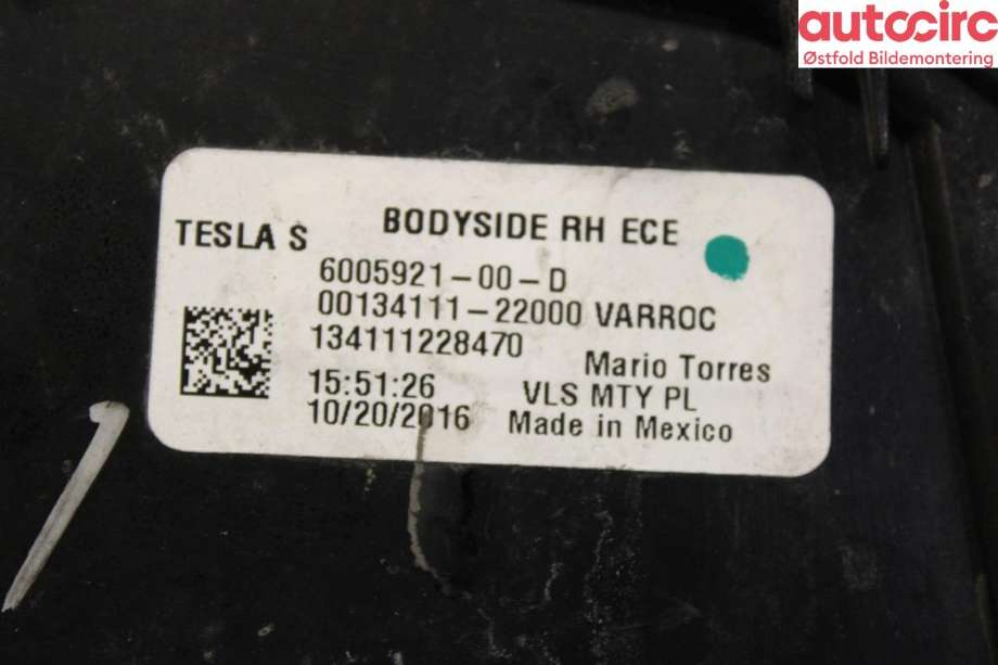 Baklykt høyre til Tesla Model S 2016-2021 (Fase 2)  (TESLA|6005921-00-D|)