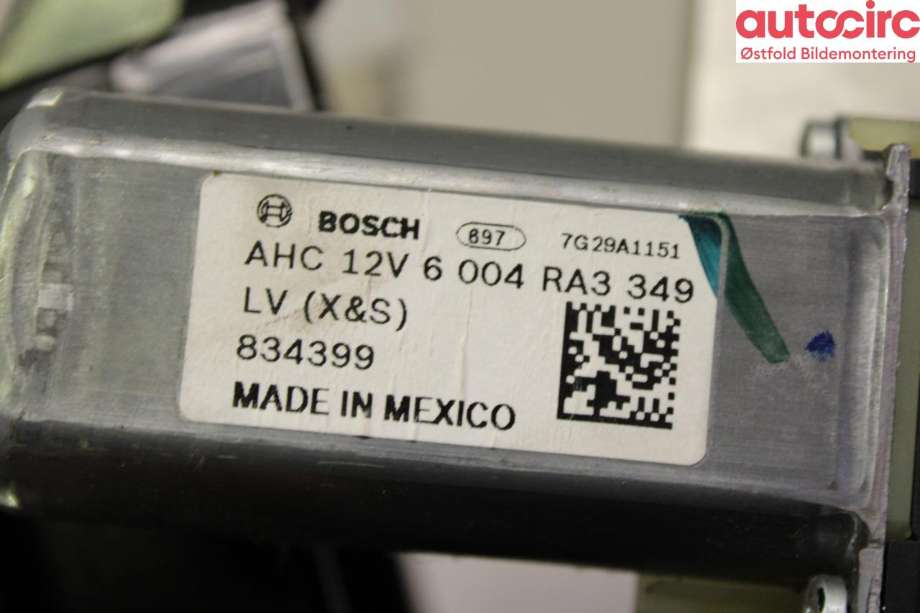 Rattaksel elektrisk servo til Tesla Model X 2016-->>  (Tesla Model X 75D|1027811-00-F|)