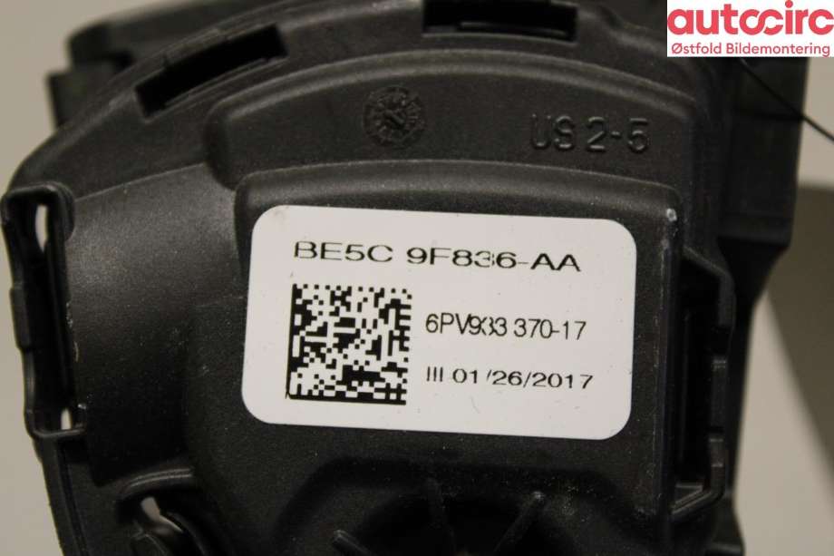 Pedal gass til Tesla Model X 2016-->>  (Tesla Model X 75D|)