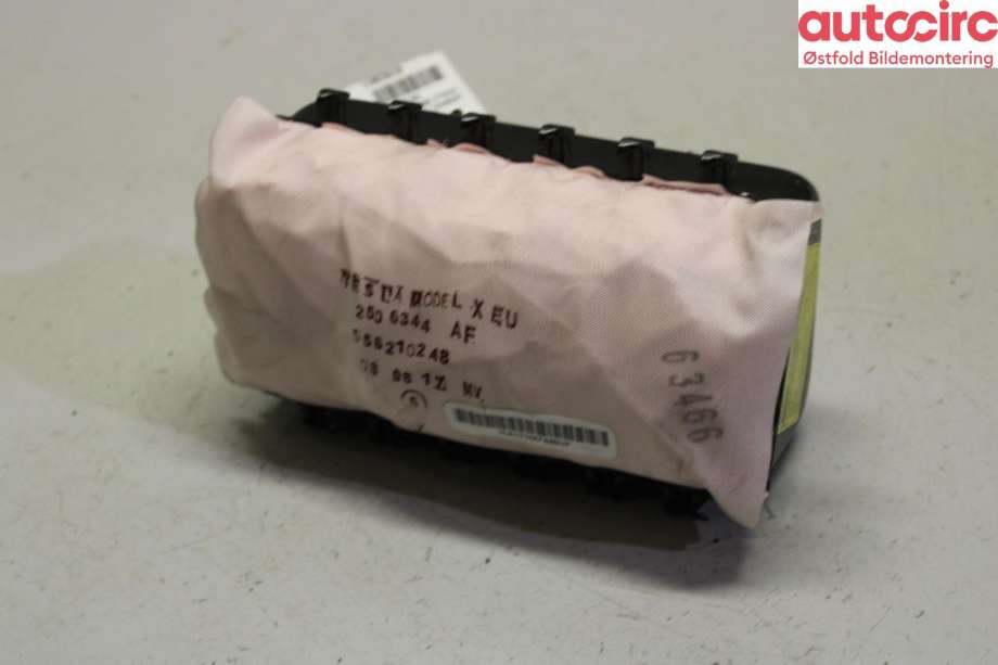 Airbag passasjer til Tesla Model X 2016-->> (Tesla Model X 75D|1048009-00-D|)