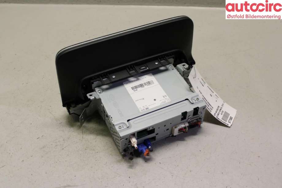 Bilstereo navigasjon til Hyundai Kona 2017-2021 (Type I, Fase 1)  (HYUNDAI|96560K4101TMT|)