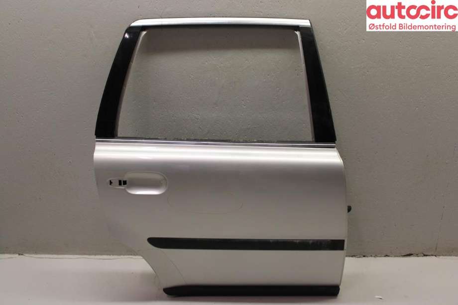 Dør høyre bak til Volvo XC90 2002-2006 (Type I, Fase 1) (VOLVO|)