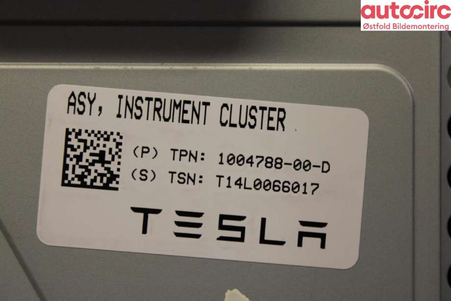 Instrumentpanel til Tesla Model S 2013-2016 (Fase 1)  (TESLA|1039357-00-E|)