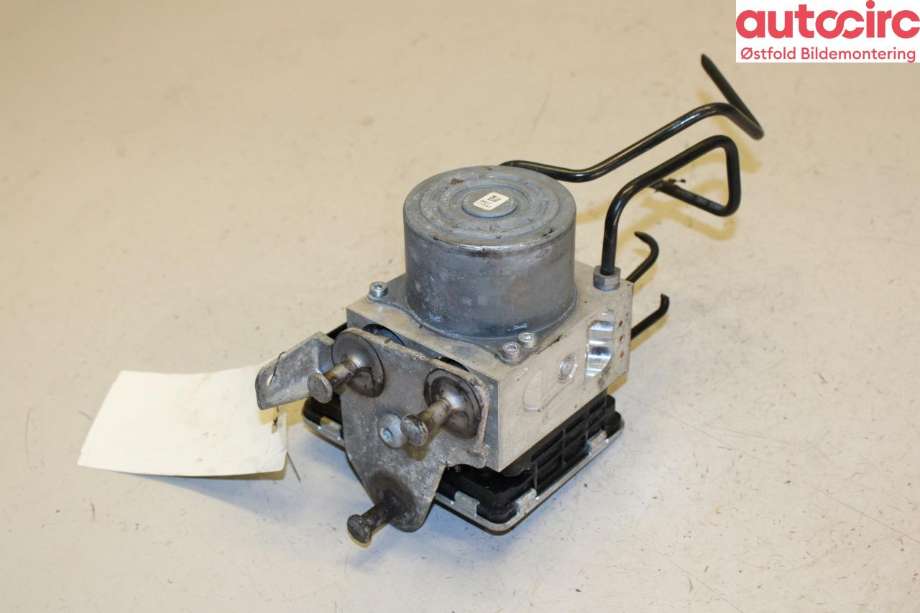 ABS sentral til Mercedes C-Klasse 2014-2018 (Fase 1) (W205) (W205) (MERCEDES|A 205 431 05 00|)