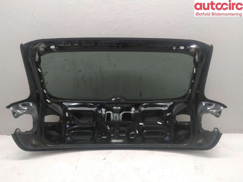Bakluke til Audi Q7 2006-2010 (Type I, Fase 1)  (AUDI|4L0 827 023|)