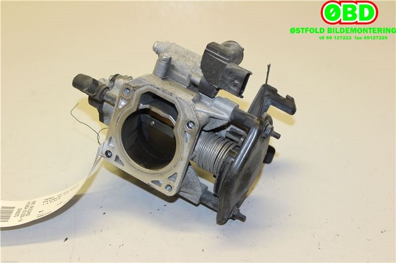 Spjeldhus til Hyundai i20 2009-2014 (Type I)  (HYUNDAI|351002B120|)