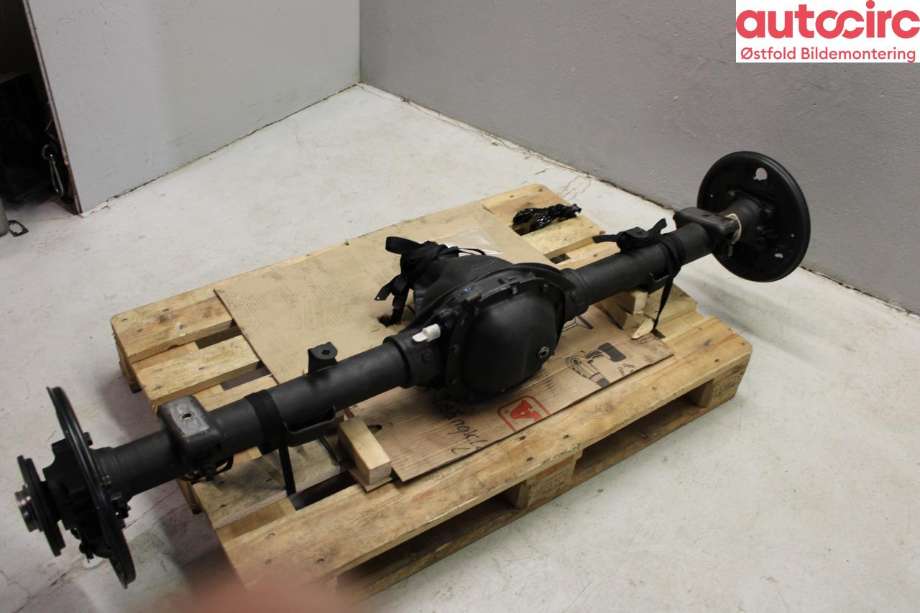 Bakaksel til VW Amarok, 2010-2016 (Type I, Fase 1) (|2H0500029AA)