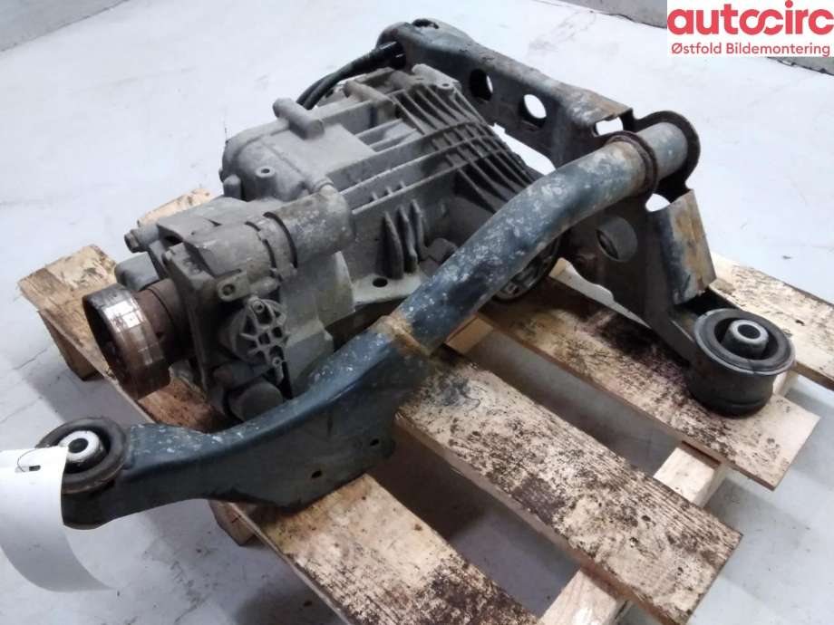 Kardang klokke bak til VW Transporter / Caravelle 2009-2015 (Fase 2) (T5) (T5) (VOLKSWAGEN|09N 525 010 C|)