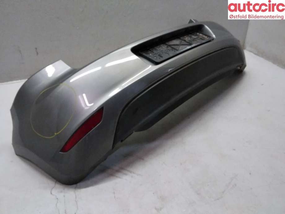 Støtfanger bak til VW Golf VI 2008-2012  (VOLKSWAGEN|5K6 807 421|)