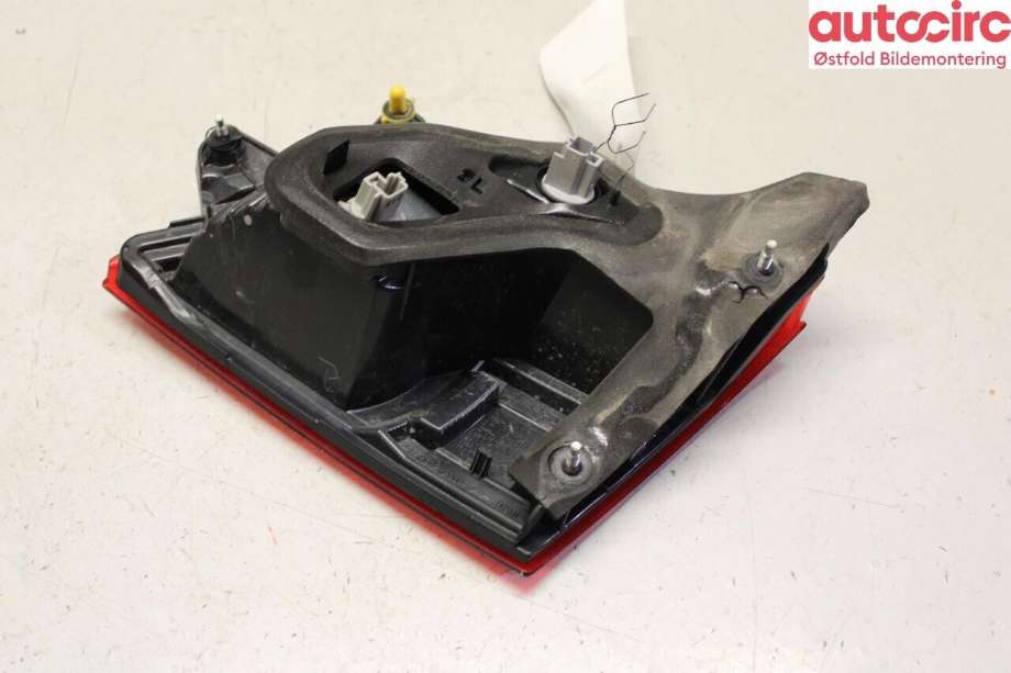 Baklykt venstre indre til Subaru Outback 2009-2014 (Type IV)  (SUBARU|84912AJ240|)