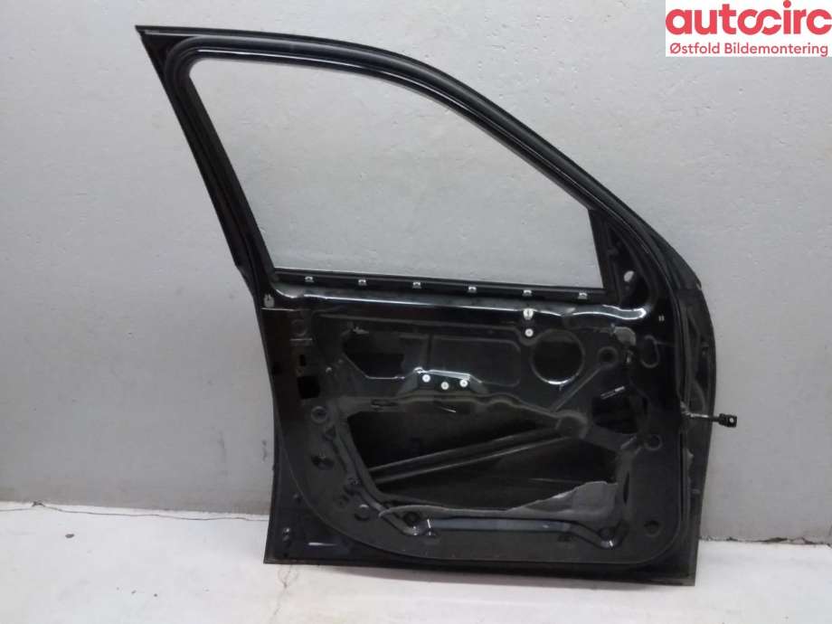 Dør venstre foran til BMW X5 2007-2013 (E70) (E70) (BMW|41 51 7 211 423|)