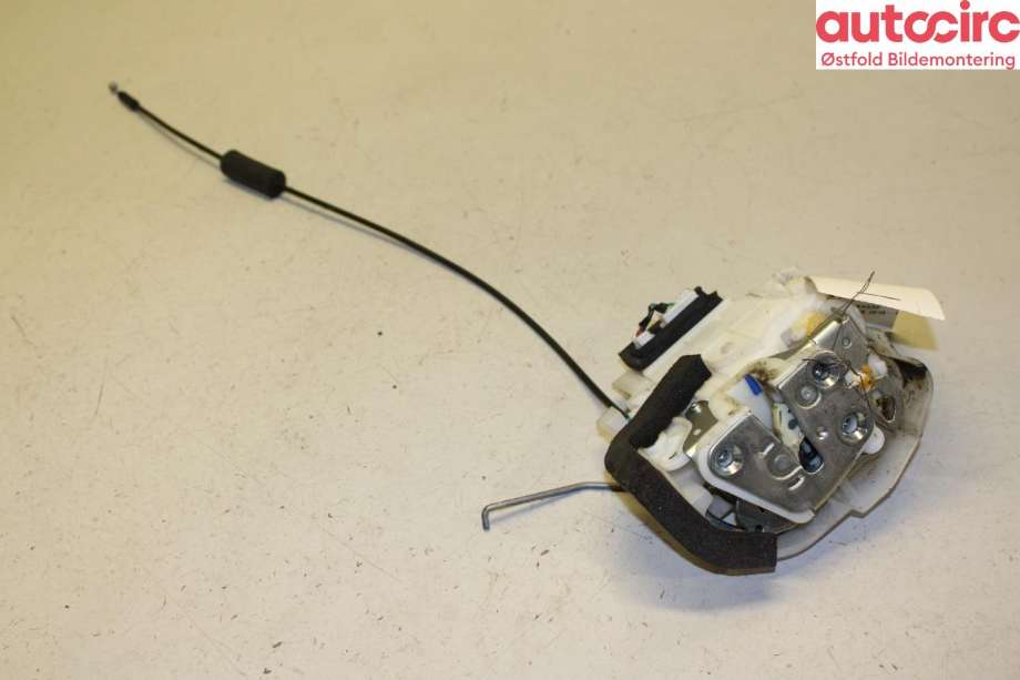 Låsekasse venstre foran til Subaru Outback 2009-2014 (Type IV) (SUBARU|61032AJ170|)