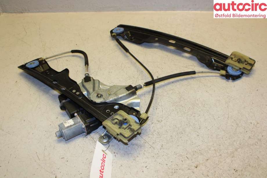 Ruteheis høyre foran til Opel Astra J 2010-2015 (OPEL|13350760|)
