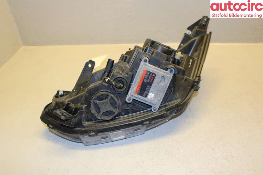 Frontlykt høyre halogen til Opel Ampera-e 2017-->> (Type II)  (OPEL|42573528|42703229|)