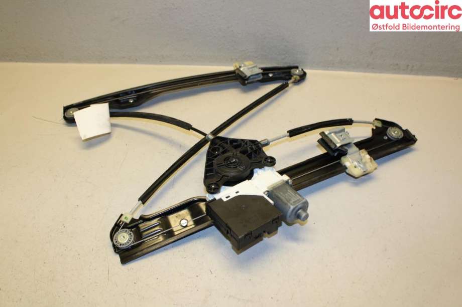Ruteheis venstre foran til VW Caddy 2015-2020 (Type III, Fase 3)  (VOLKSWAGEN|2K5 837 461|)