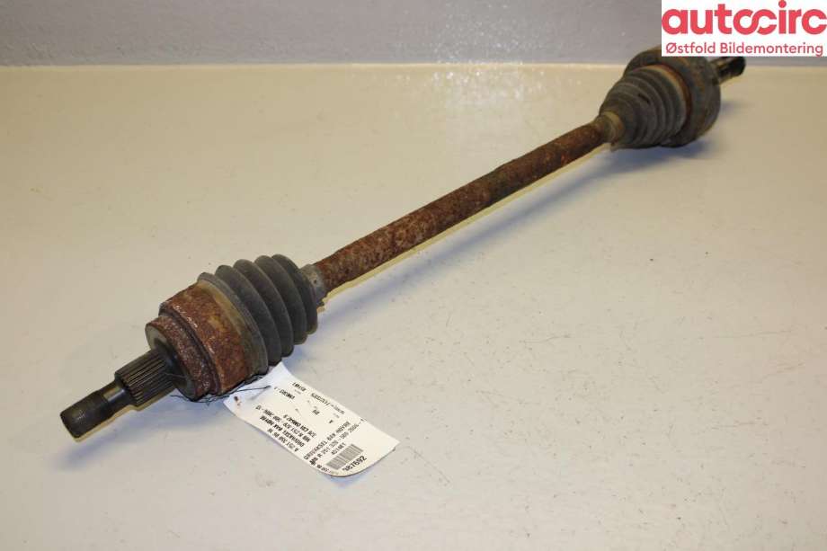 Drivaksel høyre bak til Mercedes R-Klasse 2006-2013 (W251) (W251) (MERCEDES|A 251 350 06 10|)