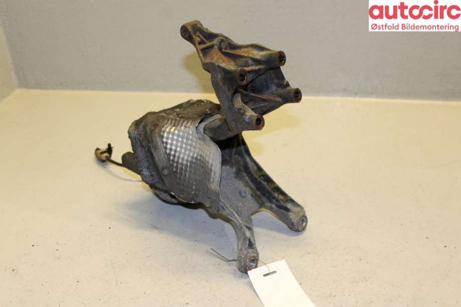 Motorfeste til Audi A6 2014-2018 (Type IV, Fase 2) (C7) (C7) (AUDI|4G0 199 381 NF|)