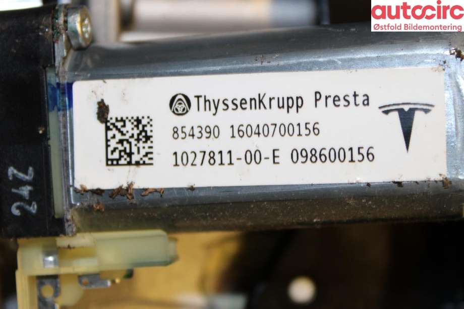Rattaksel til Tesla Model S 2016-2021 (Fase 2)  (TESLA|1027811-00-E|)