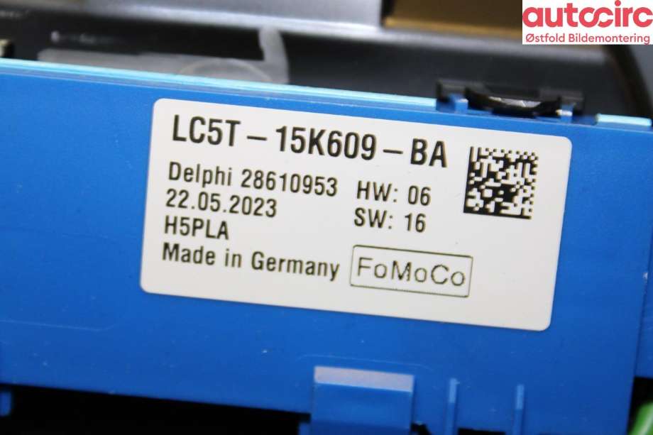 Taklyspanel til Ford Mustang Mach-e 2020-->>  (FORD (US)|2827873|)