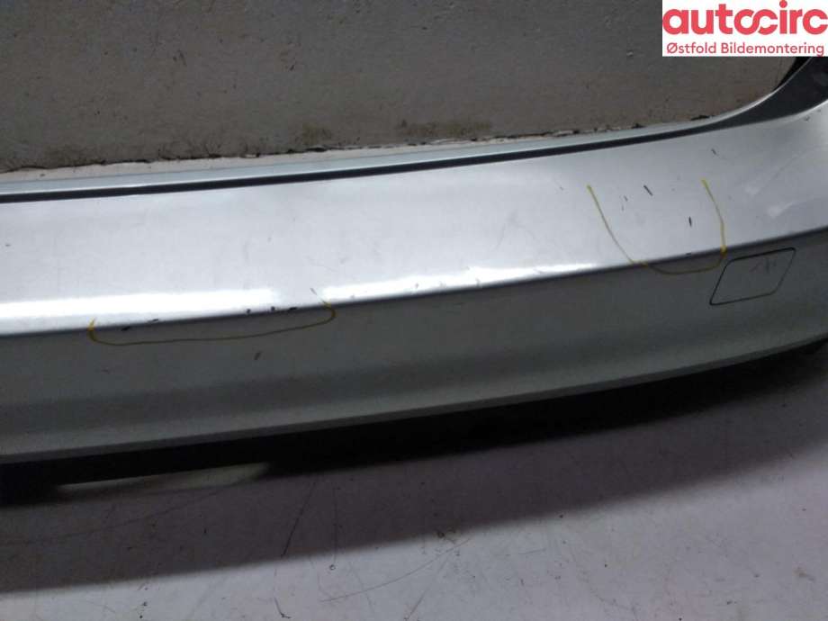 Støtfanger bak til Volvo V70 2014-2016 (Type III, Fase 2)  (VOLVO|39821218|)