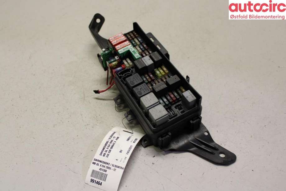 Sikringsboks til Mercedes GL 2006-2012 (X164) (X164) (MERCEDES|A 164 540 33 72|)