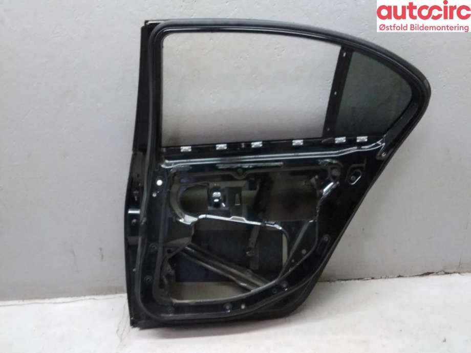 Dør høyre bak til BMW 5-Serie 2003-2010 (E60/E61) (E60/E61) (BMW|41 00 9 631 832|)