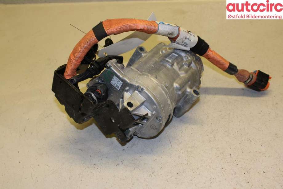Aircondition kompressor til Nissan Townstar 2022-->> (NISSAN|9260000Q1F||926000464R)