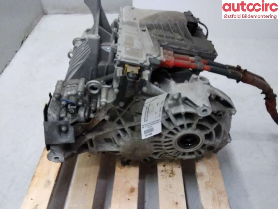 Motor elbil foran til Mercedes Vito 2014-->> (W447) (W447) (MERCEDES|A 447 340 76 00|A 447 340 29 01|)