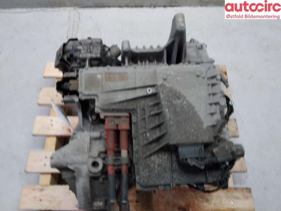 Motor elbil foran til Mercedes Vito 2014-->> (W447) (W447) (MERCEDES|A 447 340 76 00|A 447 340 29 01|)