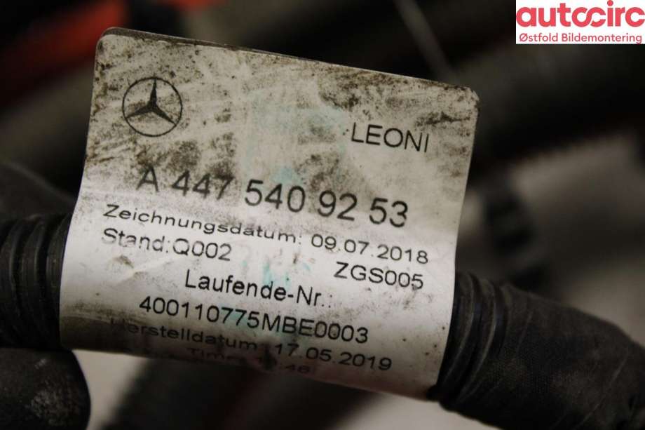 Batterilader inntak/luke til Mercedes Vito 2014-->> (W447) (W447) (MERCEDES|A 447 540 92 53|)