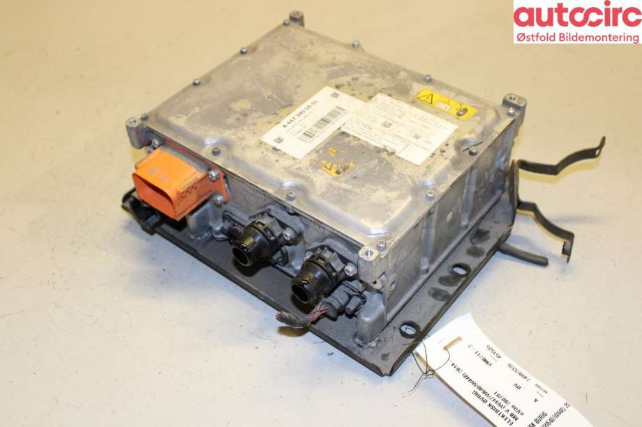 Diverse deler til Mercedes Vito, 2014-->> (W447) (W447) (MERCEDES|A 000 900 64 20)
