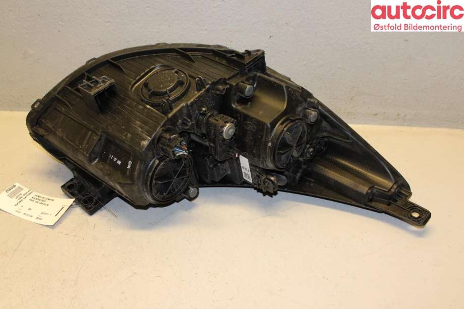 Frontlykt venstre halogen til Kia Soul 2014-2019 (Type II)  (KIA|92101E40101D|)