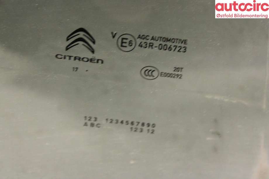 Siderute høyre bak til Citroën C3 2016-->> (Type III) (CITROEN|98 130 229 80|)
