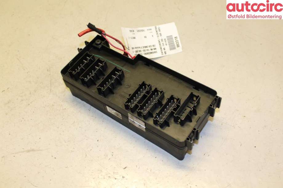 Sikringsboks til Mercedes ML 2005-2011 (W164) (W164) (MERCEDES|A 164 540 30 72|)