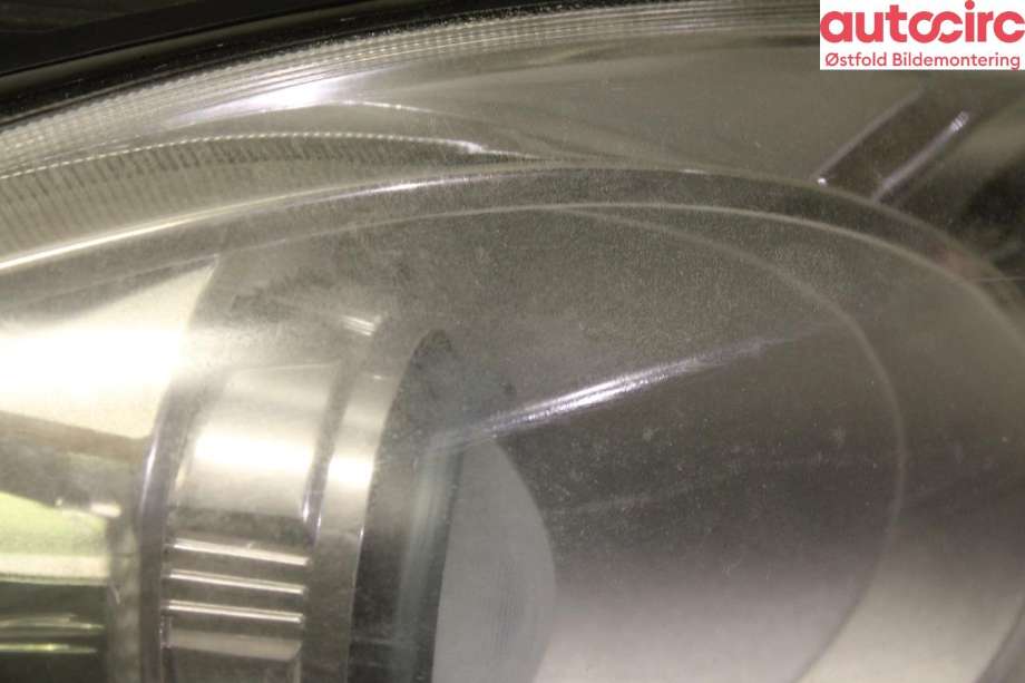 Frontlykt høyre halogen til Ford C-Max 2010-2015 (Type II, Fase 1)  (FORD|1801884|)