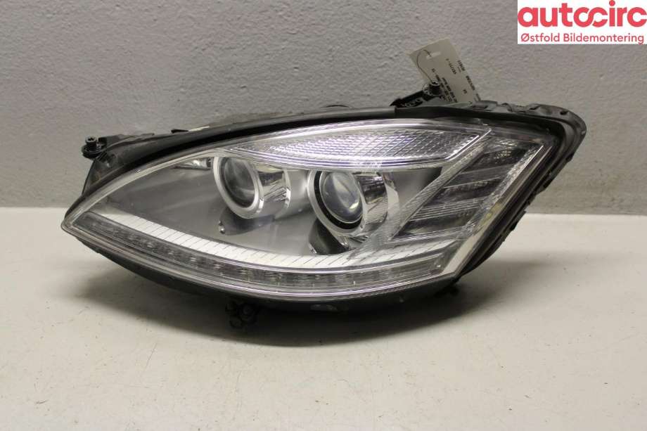 Frontlykt venstre halogen til Mercedes S-Klasse, 2005-2013 (W221) (W221) (MERCEDES|A 221 820 09 59)