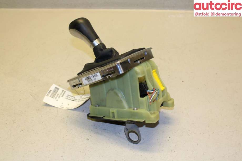 Girstang/girvelger automat til Mercedes E-Klasse 2009-2013 (Fase 1) (W212) (W212) (MERCEDES|A 204 267 48 24|)