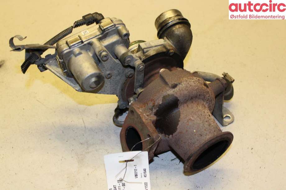 Turbo til BMW 1-Serie 2011-2015 (Fase 1) (F20/F21) (F20/F21) (BMW|11 65 8 518 205|)