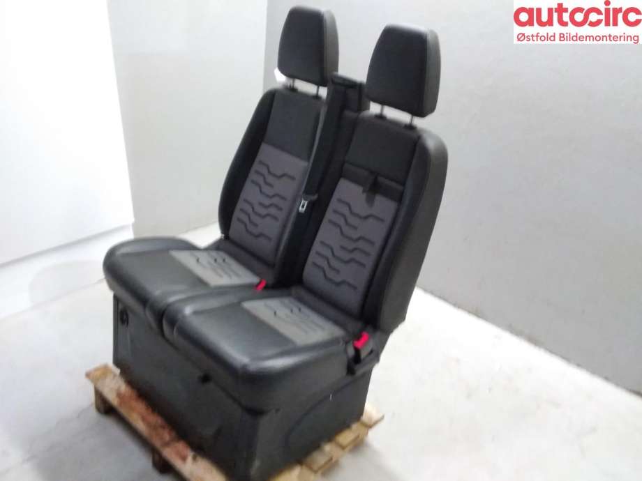 Sete foran høyre til Ford Transit Custom 2013-2023 (Type I) (FORD|)