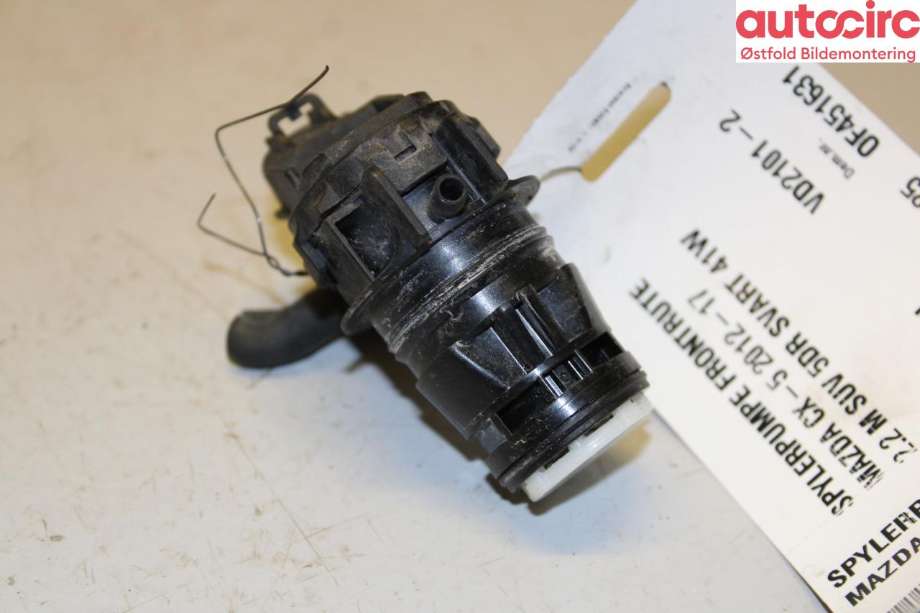 Spylerpumpe foran til Mazda CX-5 2012-2017 (Type I)  (MAZDA|BBP167482|)