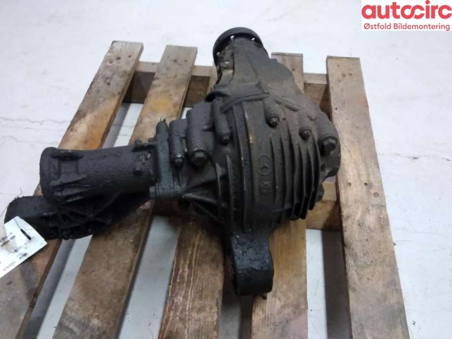Kardang til Mercedes ML 2005-2011 (W164) (W164) (MERCEDES|A 164 330 21 02|)