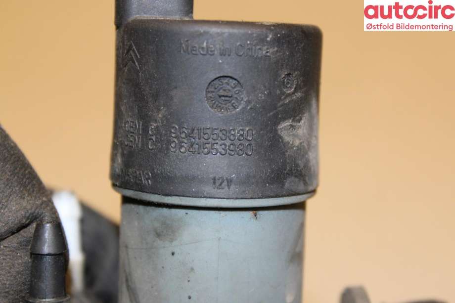 Spylerpumpe til Nissan Qashqai 2010-2014 (Type I, Fase 2)  (NISSAN|28920BU010|)