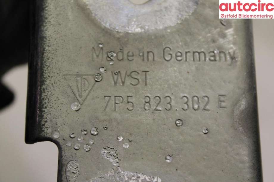 Panserhengsler til Porsche Cayenne 2010-2017 (92A) (92A) (PORSCHE|958 511 302 10|)